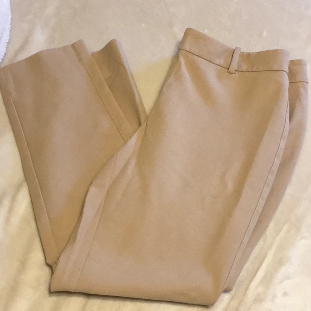 WHBM stretch tan slim ankle size 8R. 33.5 Long
